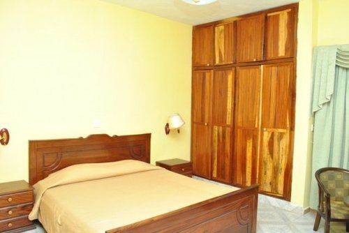 Paradise Suites Hotel Kololi Exterior foto
